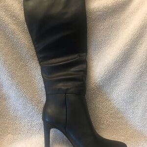 Elegant Black Knee-High Women's Boots